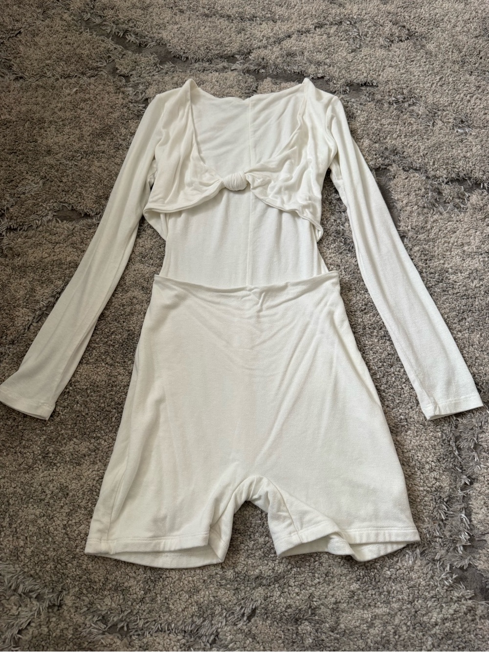 SHEIN White Long Sleeve Shorts Pajama Set with Front Knot